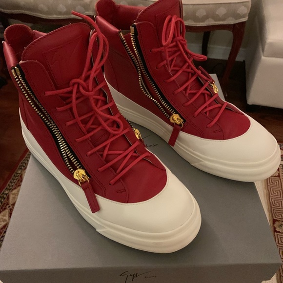 Giuseppe Zanotti (Authentic). Used Once Indoors. Includes: Original Box/Dust Bag - Picture 4 of 9